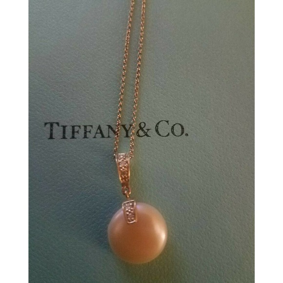 Tiffany & Co. Iridesse Pearl Gold Diamond Necklace - Picture 1 of 3